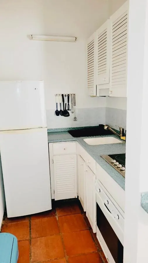 Sugalove Villa 30 Flamboyant Ave Saint James Apartment
